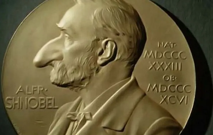 Ігнобелівська премія 2025: від "тефлонової дієти" до п’яних кажанів і корів у смужку